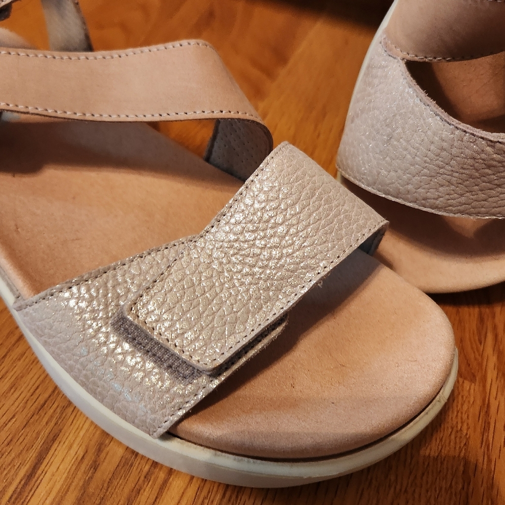 Romika Beige/Stone Strappy Sandals, sz 10/41 - Picture 3 of 8